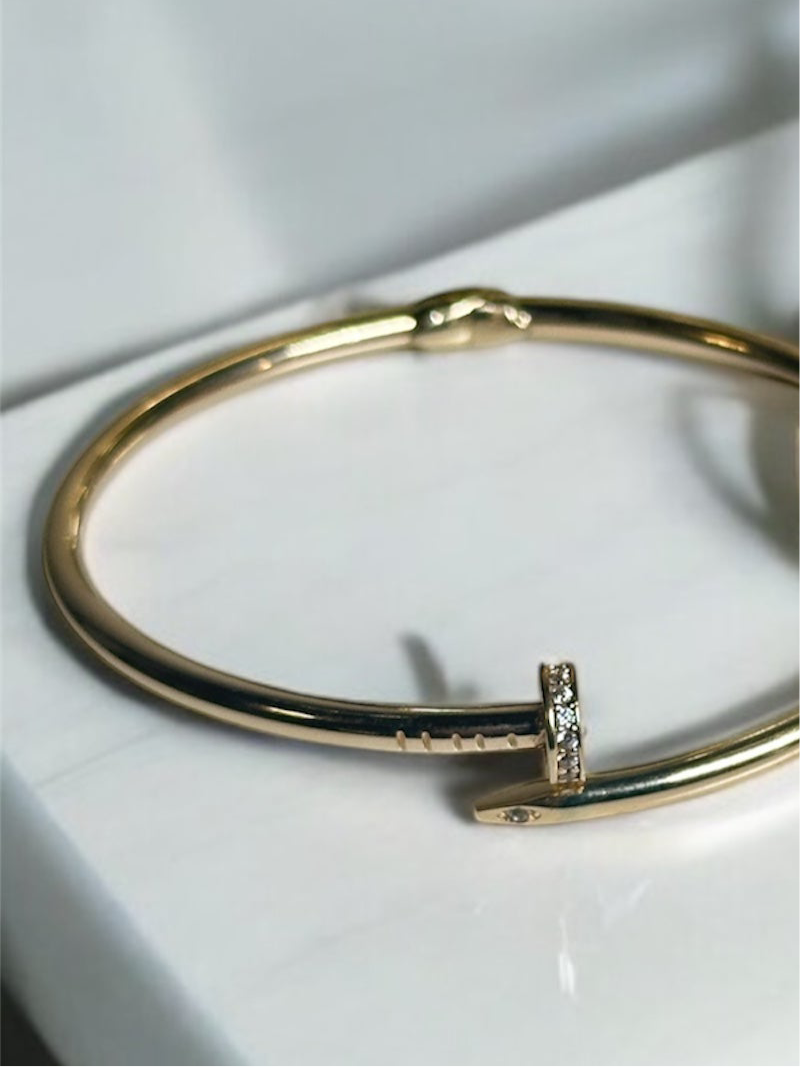 Pulsera estilo Clavo Luxury 10k 16"