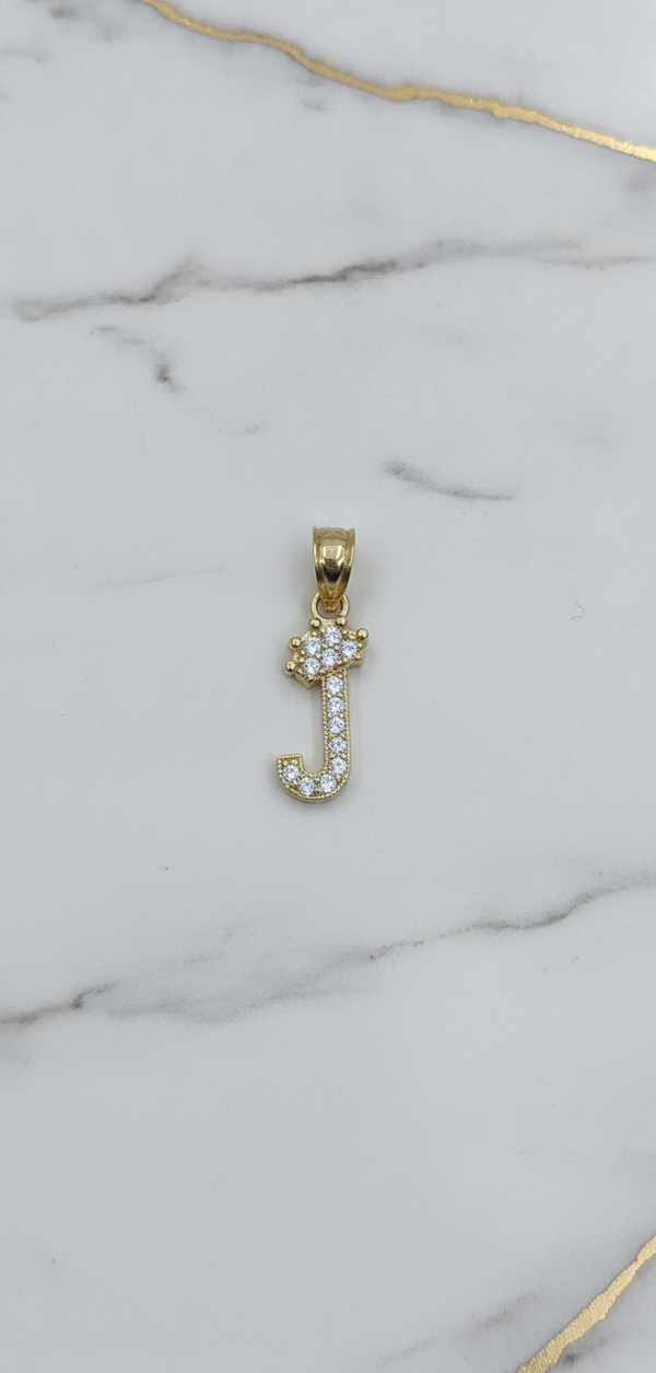 Dije Letra Inicial J con Corona y Zirconias en Oro Amarillo 10K (0.69g)