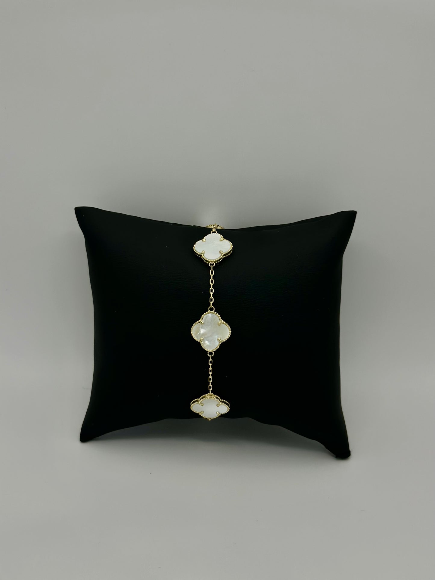Pulsera clover Blanca 10K