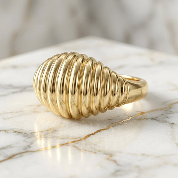Anillo Domo Acanalado Vertical en Oro Amarillo 10K Talla 8 - 2.00g