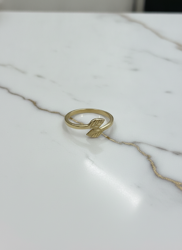 Anillo Bypass de Doble Hoja Botánica Tallada en Oro Amarillo 10K - 1.55g