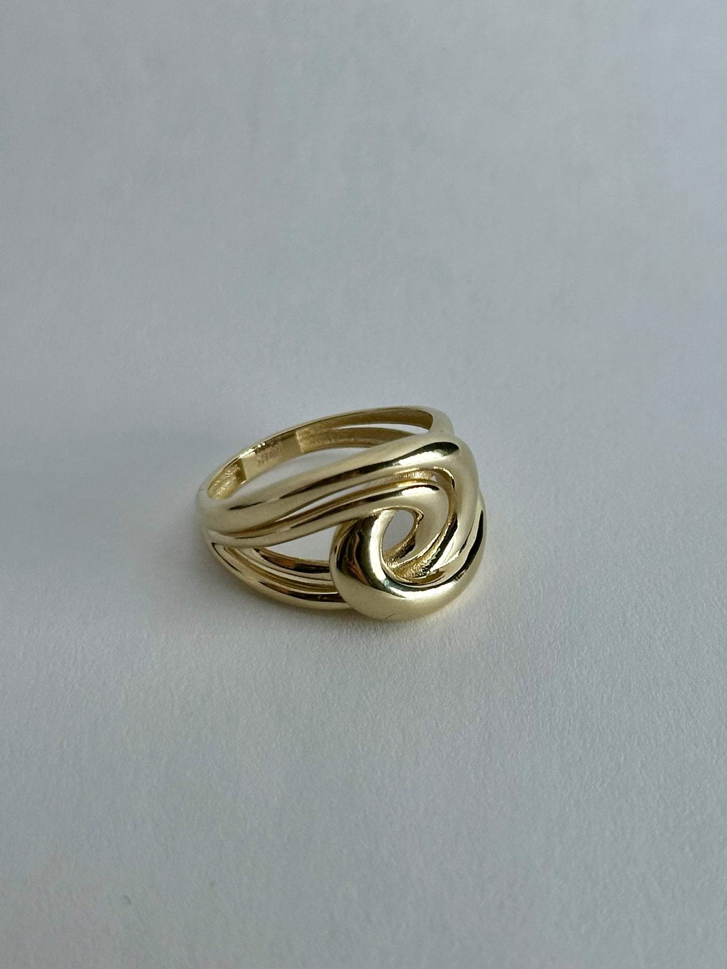 Anillo Remolino 10k 8.5"