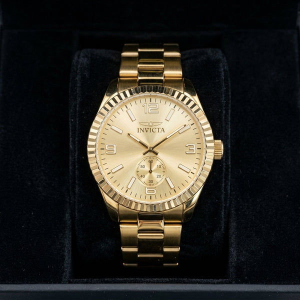 Reloj Invicta Cuarzo Dorado para Hombre — Esfera Champagne con Segundero y Números 12-3-6-9 (De Pila / No Oro) - 1435
