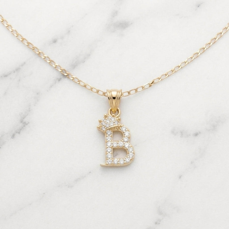 Dije Letra Inicial B con Corona y Zirconias en Oro Sólido Amarillo 10K (0.89g)