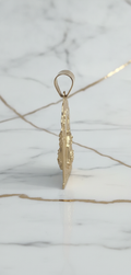 Dije Capilla Virgen de la Caridad del Cobre Calado con Corte Diamante en Oro Amarillo 10K