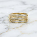 Anillo Crossover de Triple Carril con Zirconias y Galería Panal en Oro Sólido 10K - 2.69g