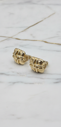 Aretes Cuadrados Tejido Entrelazado en Oro Amarillo 10K - 3.06g