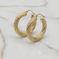 Aretes Hollow 10K 3x4mm 2.13