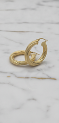 Aretes Argollas Torcidas Nevadas Medianas (3x5mm) en Oro Amarillo 10K - 3.30g