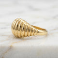 Anillo Domo Acanalado Vertical en Oro Amarillo 10K Talla 8 - 2.00g