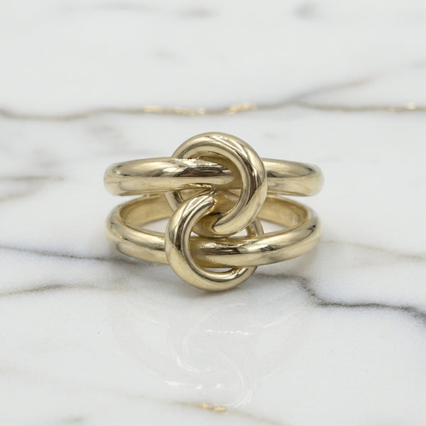 Anillo de Doble Aro con Nudo Entrelazado Pulido en Oro Amarillo 10K (Talla 6) - 1.80g