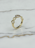Anillo Eslabones Circulares Calados con Halo Central de Zirconias en Oro Amarillo 10K - 1.82g