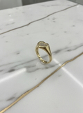 Anillo Sello Corazón con Pavé de Zirconias en Oro Amarillo 10K - 1.43g