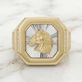 Anillo Sello Octagonal de Caballo Bicolor con Rayos en Oro Blanco y Hombros Escalonados con Circonias en Oro 10K (Talla 11) - 5.79g