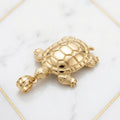 Dije Tortuga Marina Tallada en Relieve 3D en Oro Amarillo 10K - 2.35g