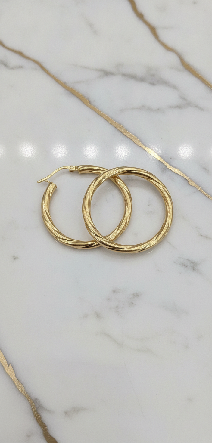 Aretes Hollow 10K Argollas Torcidas Lisas Size 4 Weight 1.74