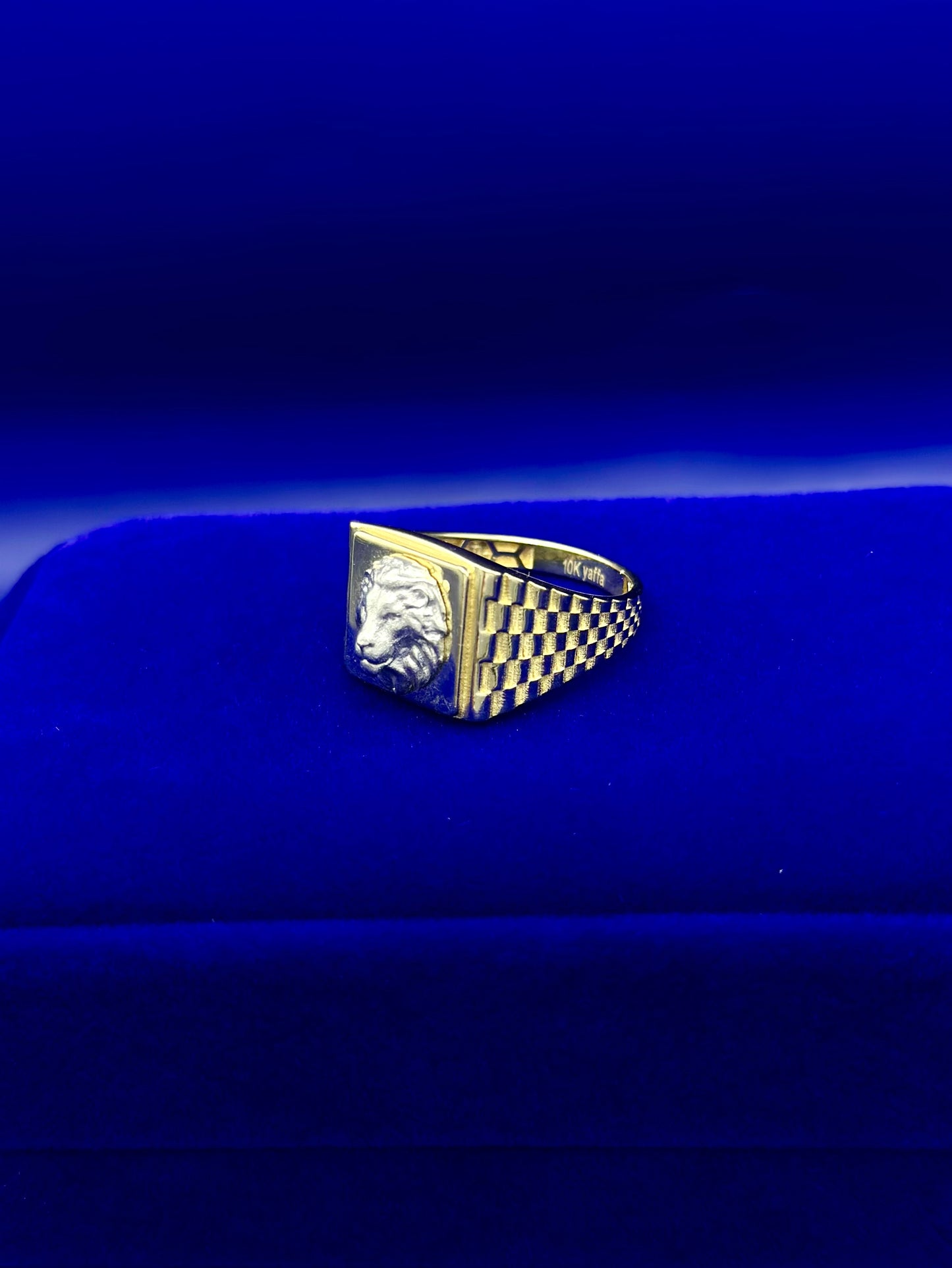 Lion Face Ring