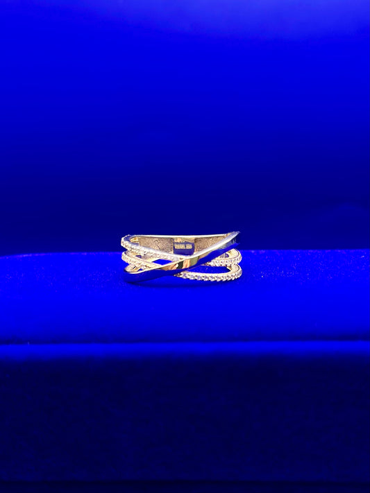Ring with Diamonds