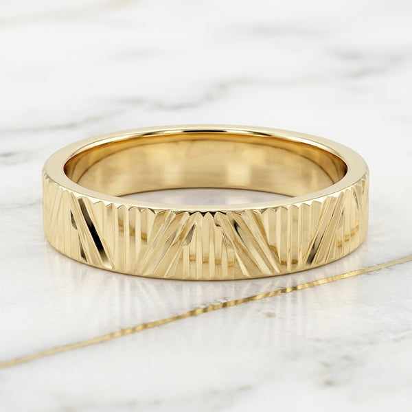 Anillo Alianza Plana con Grabado Diamantado en Zigzag en Oro Amarillo 10K - 3.82g