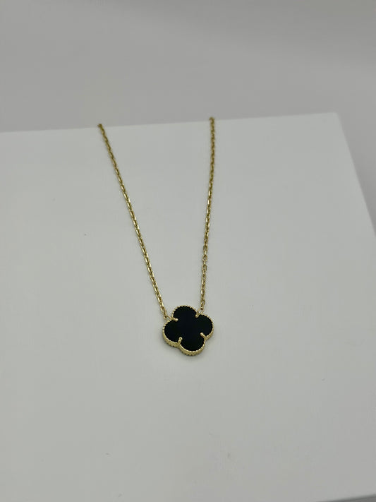 Clover Negra Collar 10K
