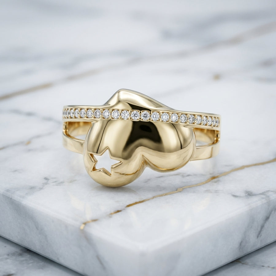 Anillo Corazón Estrella y Pavé en Oro Amarillo 10K