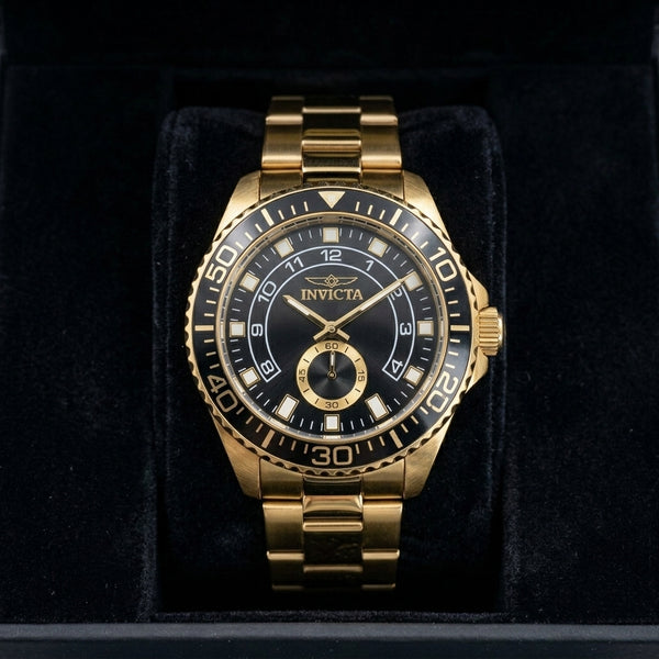 Reloj Invicta Diver Cuarzo Dorado para Hombre — Bisel Negro Graduado y Esfera Negra con Sub-Esfera (De Pila / No Oro) - 1435